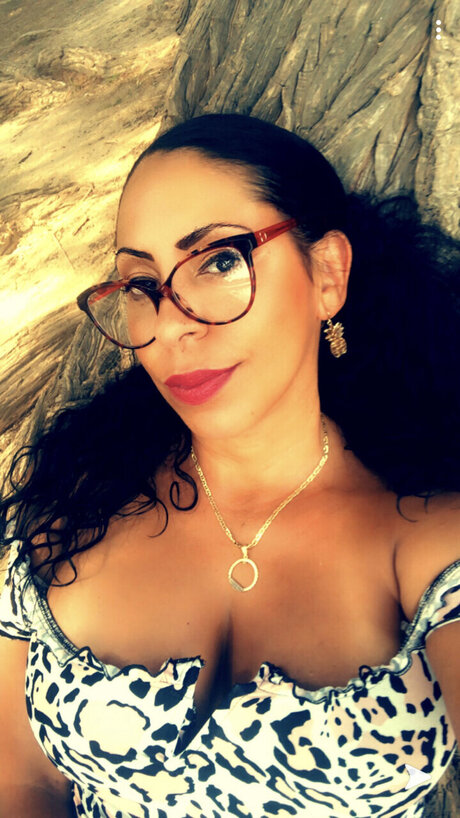 Nacktes geleaktes OnlyFans-Foto von Natacha Charlotte