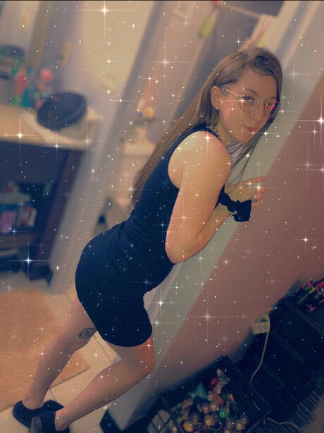 Nacktes geleaktes OnlyFans-Foto von Bri 