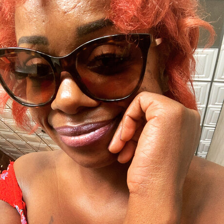 Nacktes geleaktes OnlyFans-Foto von Exotic Therapy