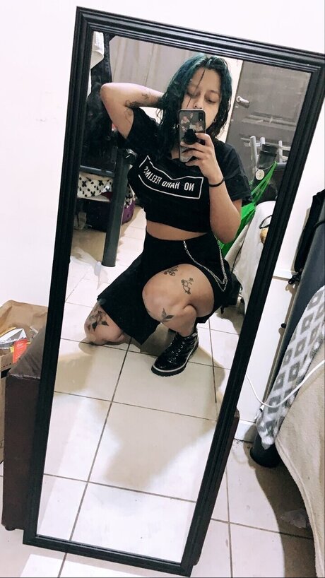 Nacktes geleaktes OnlyFans-Foto von Camila Santander
