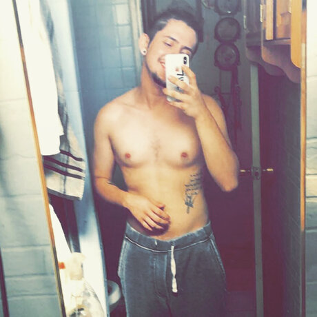 Nacktes geleaktes OnlyFans-Foto von U32539465