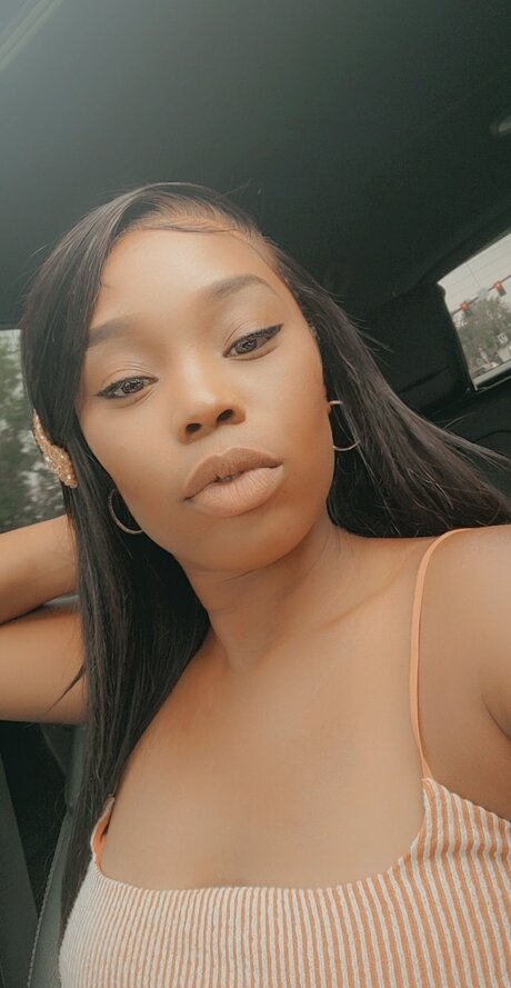 Nacktes geleaktes OnlyFans-Foto von Suuupathick