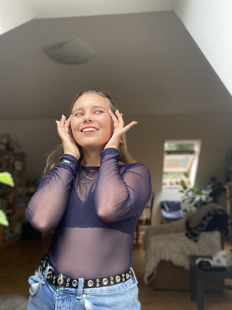 Nacktes geleaktes OnlyFans-Foto von Michaela