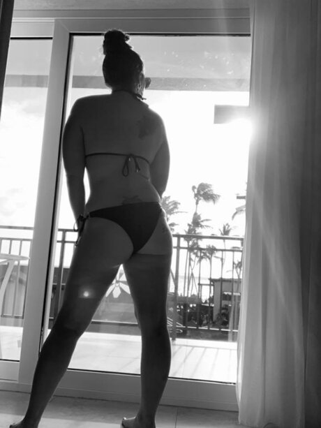 Nacktes geleaktes OnlyFans-Foto von Wetwithlust