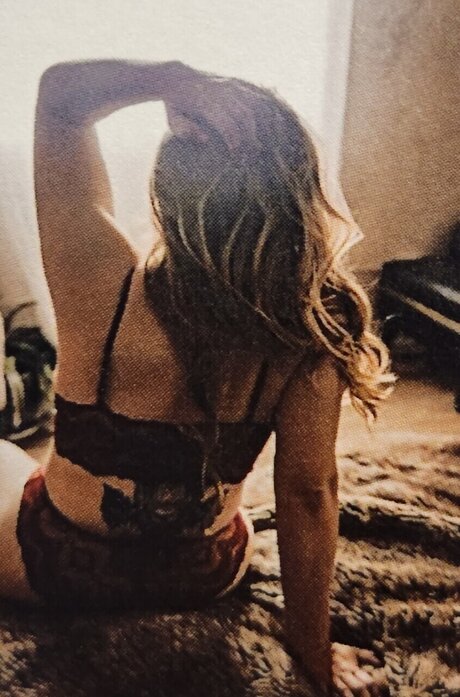 Nacktes geleaktes OnlyFans-Foto von Vibinandthriving