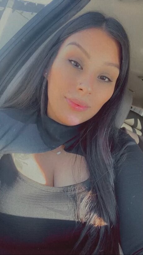 Nacktes geleaktes OnlyFans-Foto von Alynn