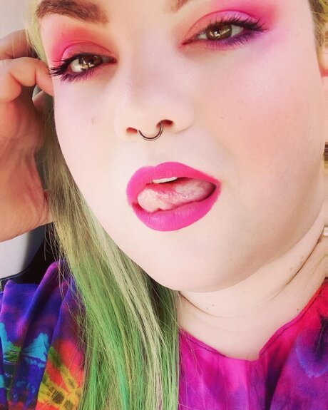 Nacktes geleaktes OnlyFans-Foto von Molly