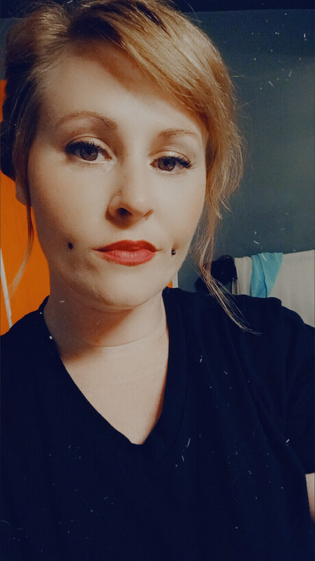 Nacktes geleaktes OnlyFans-Foto von Miss Victoria