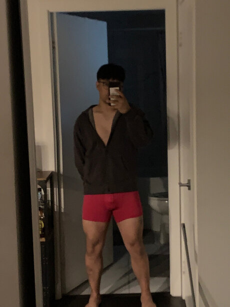 Nacktes geleaktes OnlyFans-Foto von James