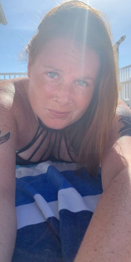 Nacktes geleaktes OnlyFans-Foto von Tiltedsixoh
