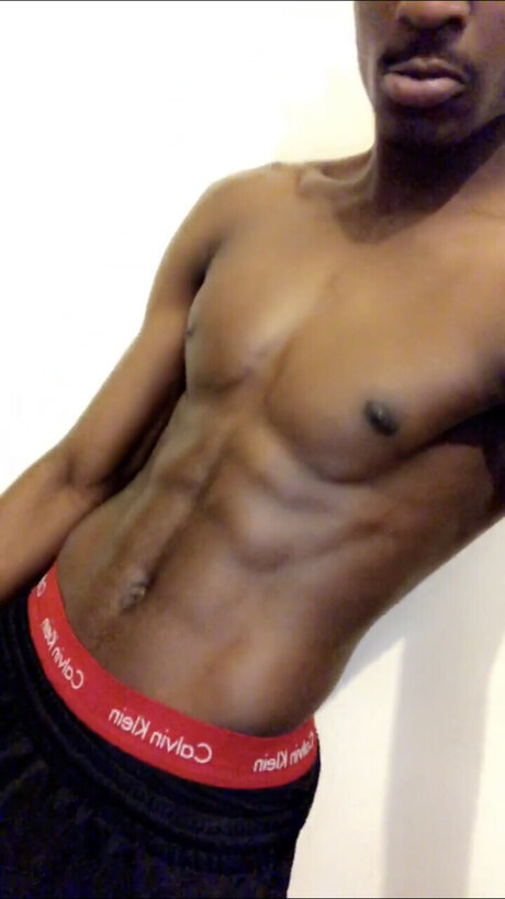 Nacktes geleaktes OnlyFans-Foto von Blxknight