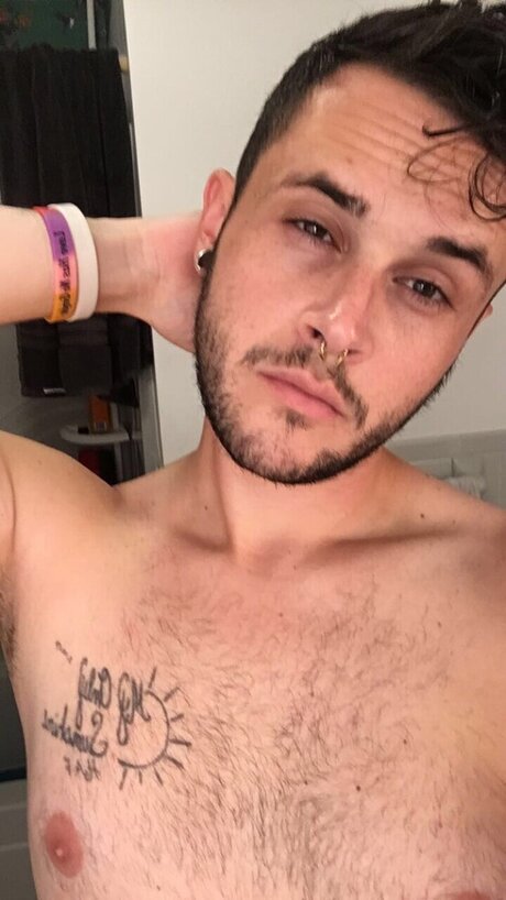 Nacktes geleaktes OnlyFans-Foto von Nate