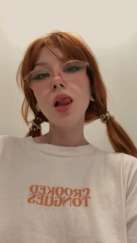 Nacktes geleaktes OnlyFans-Foto von Wwwildbitch