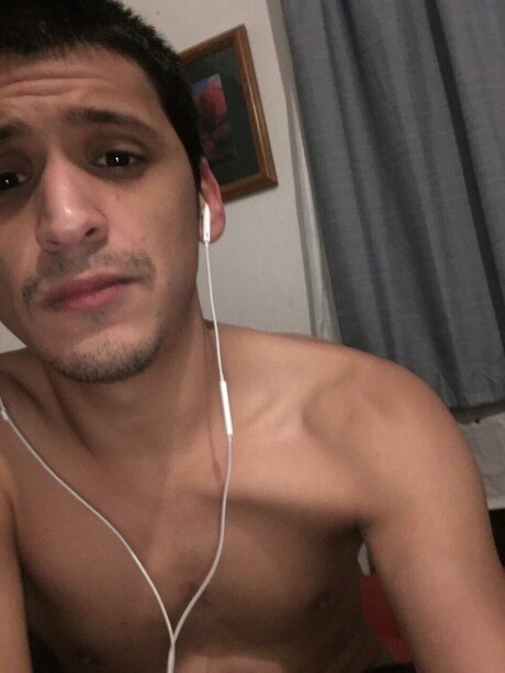 Nacktes geleaktes OnlyFans-Foto von Levi Henry