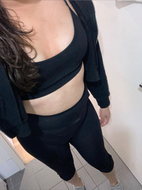 Nacktes geleaktes OnlyFans-Foto von Charchar01