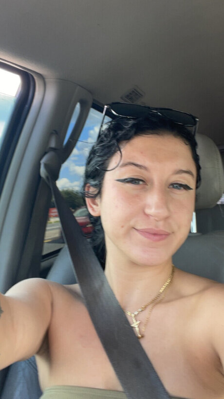 Nacktes geleaktes OnlyFans-Foto von J