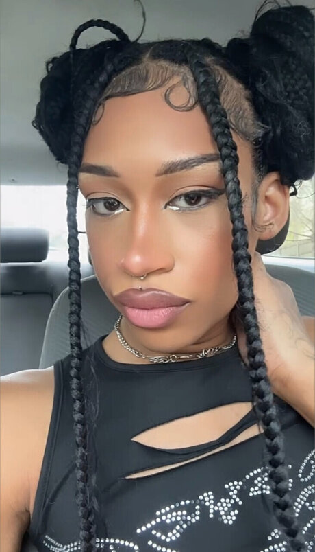 Nacktes geleaktes OnlyFans-Foto von Imani 