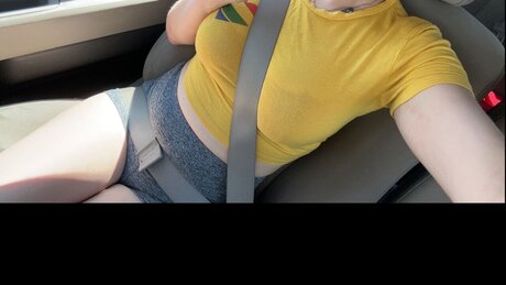 Nacktes geleaktes OnlyFans-Foto von Ash