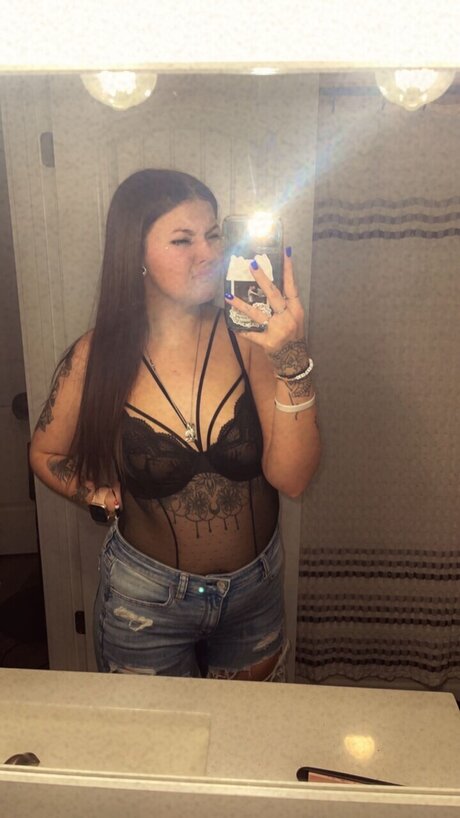 Nacktes geleaktes OnlyFans-Foto von Amber