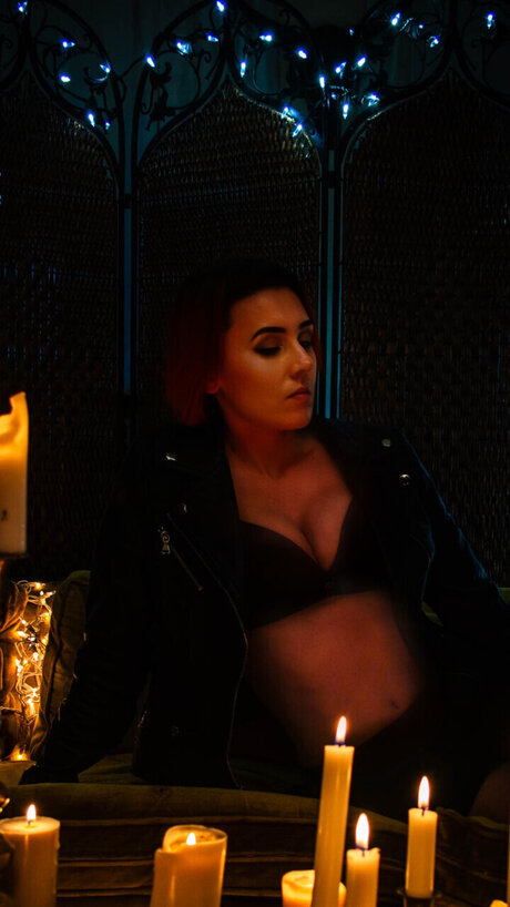 Nacktes geleaktes OnlyFans-Foto von Krimsonkat