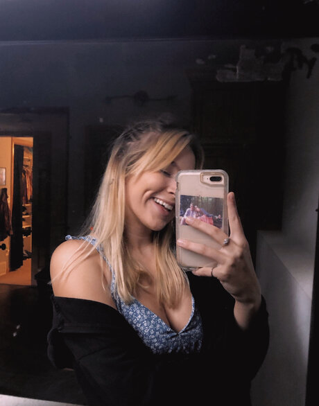 Nacktes geleaktes OnlyFans-Foto von Jacki