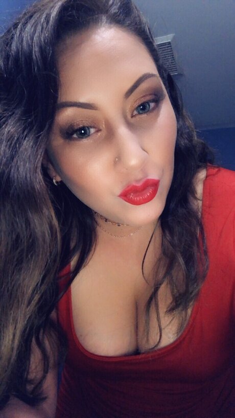 Nacktes geleaktes OnlyFans-Foto von Bella
