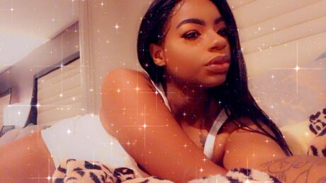 Nacktes geleaktes OnlyFans-Foto von Nixxinixxxx