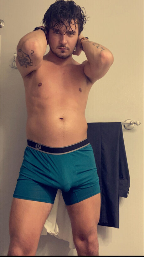 Nacktes geleaktes OnlyFans-Foto von D