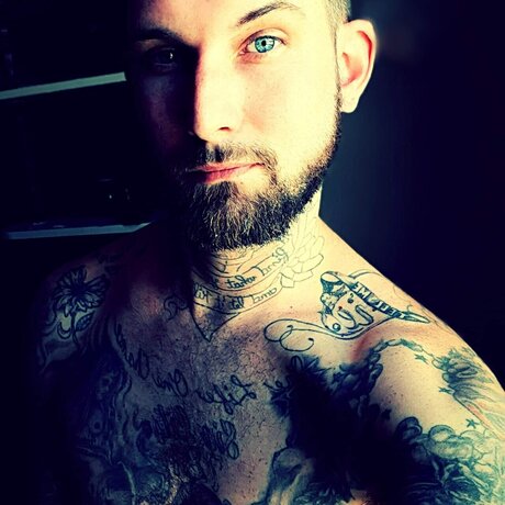 Nacktes geleaktes OnlyFans-Foto von Captain Munch