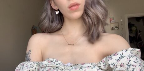 Nacktes geleaktes OnlyFans-Foto von Mimi