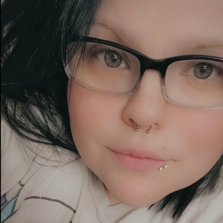 Nacktes geleaktes OnlyFans-Foto von Epicqueenpanda