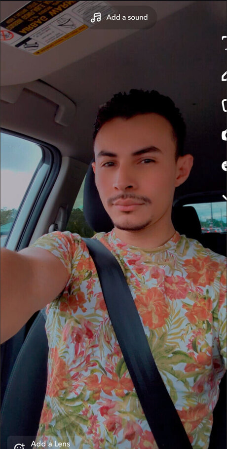 Nacktes geleaktes OnlyFans-Foto von Mauri Rey