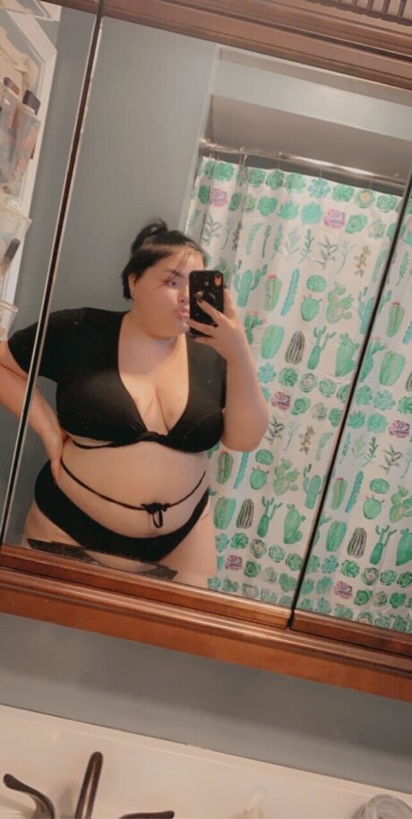 Nacktes geleaktes OnlyFans-Foto von Thiccaltayre