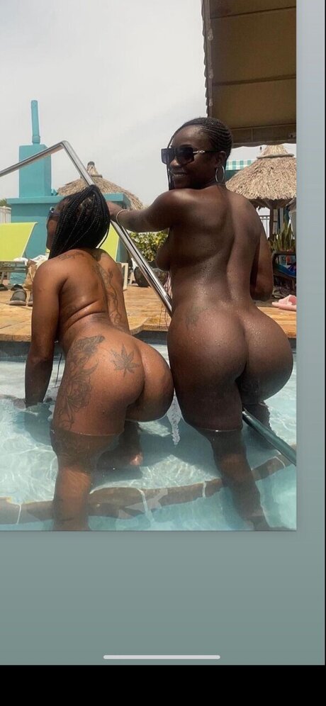 Nacktes geleaktes OnlyFans-Foto von Sweets World   