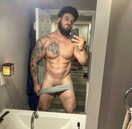 Nacktes geleaktes OnlyFans-Foto von Hercules