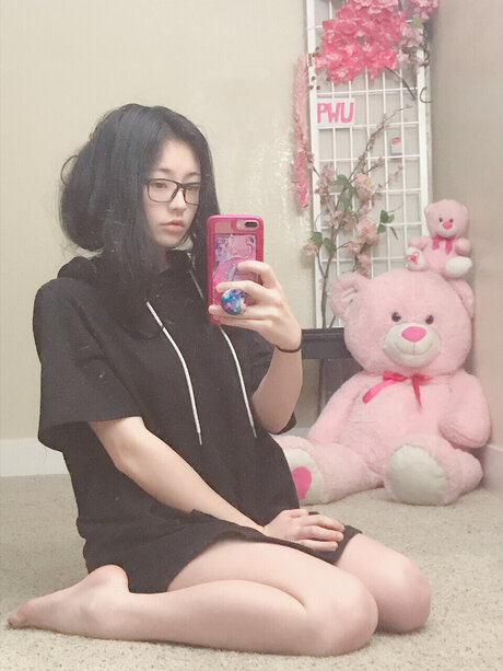 Nacktes geleaktes OnlyFans-Foto von Portablesnaccmachine