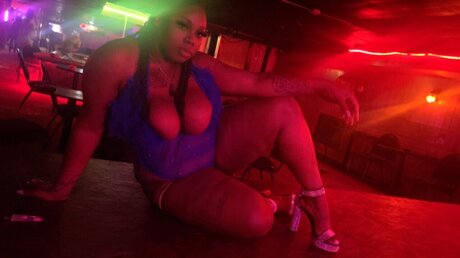 Nacktes geleaktes OnlyFans-Foto von Reesecup