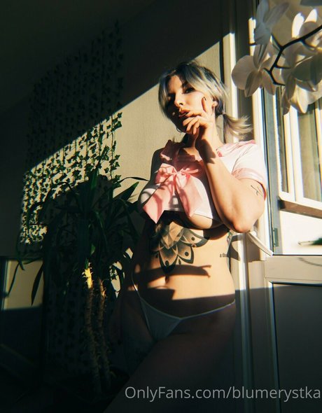 Nacktes geleaktes OnlyFans-Foto von Bebeblu