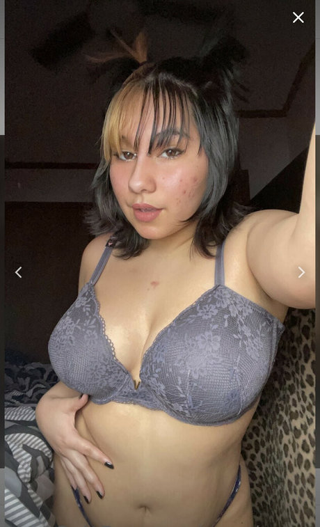 Nacktes geleaktes OnlyFans-Foto von Nesstkuran