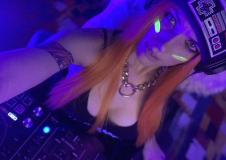 Scxrlet64