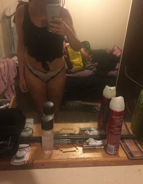 Nacktes geleaktes OnlyFans-Foto von Gayle Johnstone