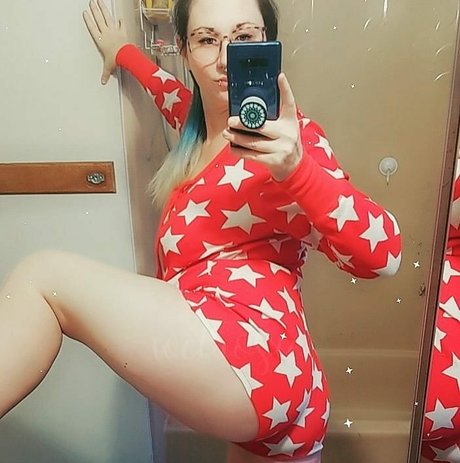 Nacktes geleaktes OnlyFans-Foto von Wetrosie