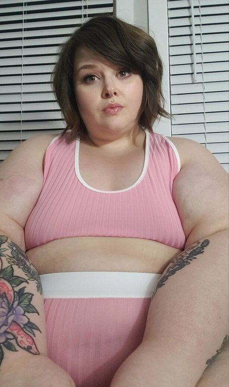 Nacktes geleaktes OnlyFans-Foto von Bbwbeccabae