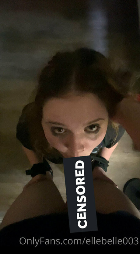 Nacktes geleaktes OnlyFans-Foto von Ellebelle003