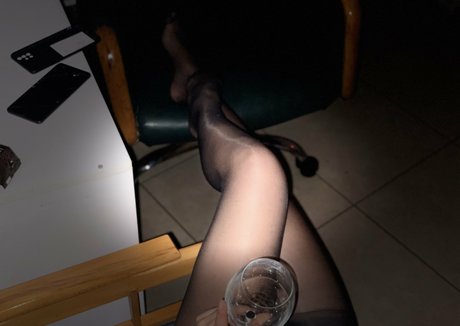 Nacktes geleaktes OnlyFans-Foto von Msginger