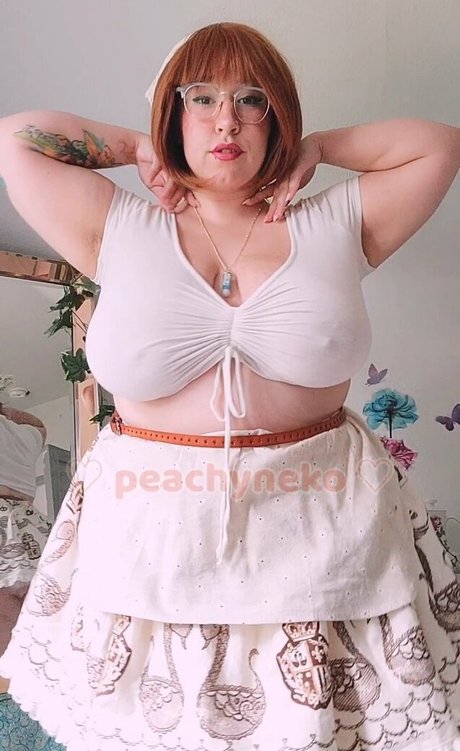 Peachyneko