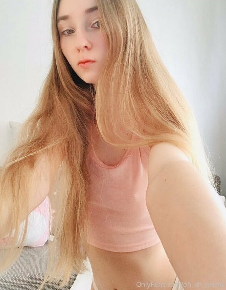 Nacktes geleaktes OnlyFans-Foto von Evaavafree