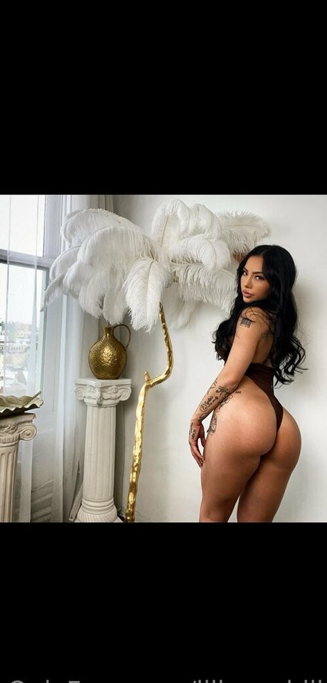 Nacktes geleaktes OnlyFans-Foto von Lilkymchiii