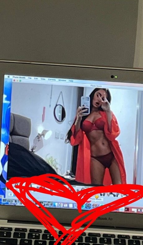 Nacktes geleaktes OnlyFans-Foto von Layla Ibernon