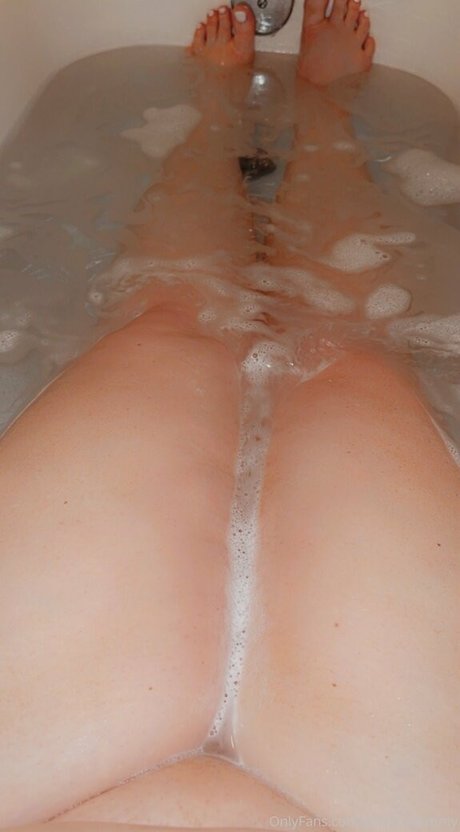 Nacktes geleaktes OnlyFans-Foto von Fetishmommy